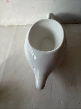 Umbra hedgehog or animal white gravy boat Ceramic
